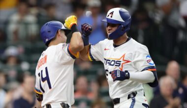 Los Angeles Angels v Houston Astros