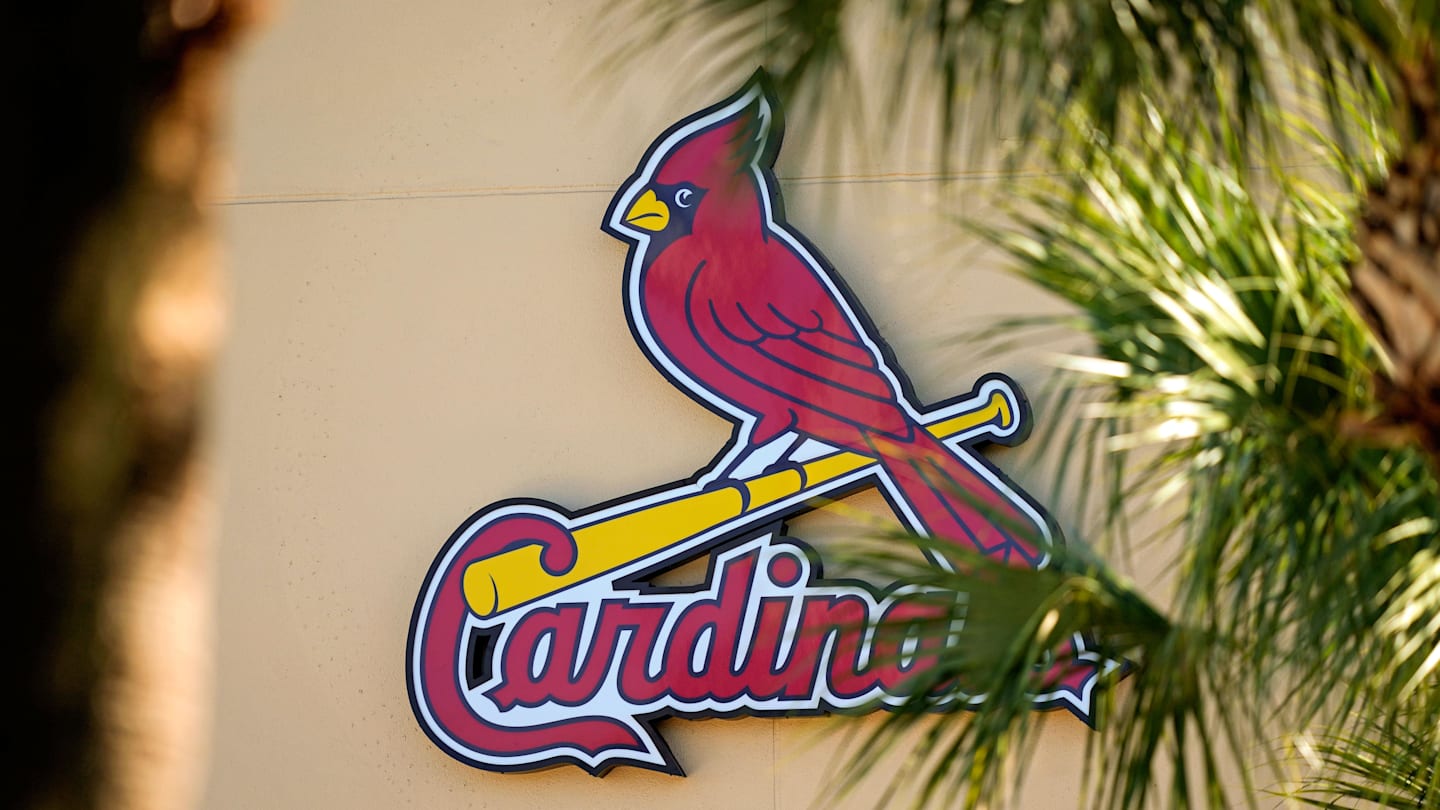 Cardinals 27-Year-Old Pitcher Named Non-Tender Candidate