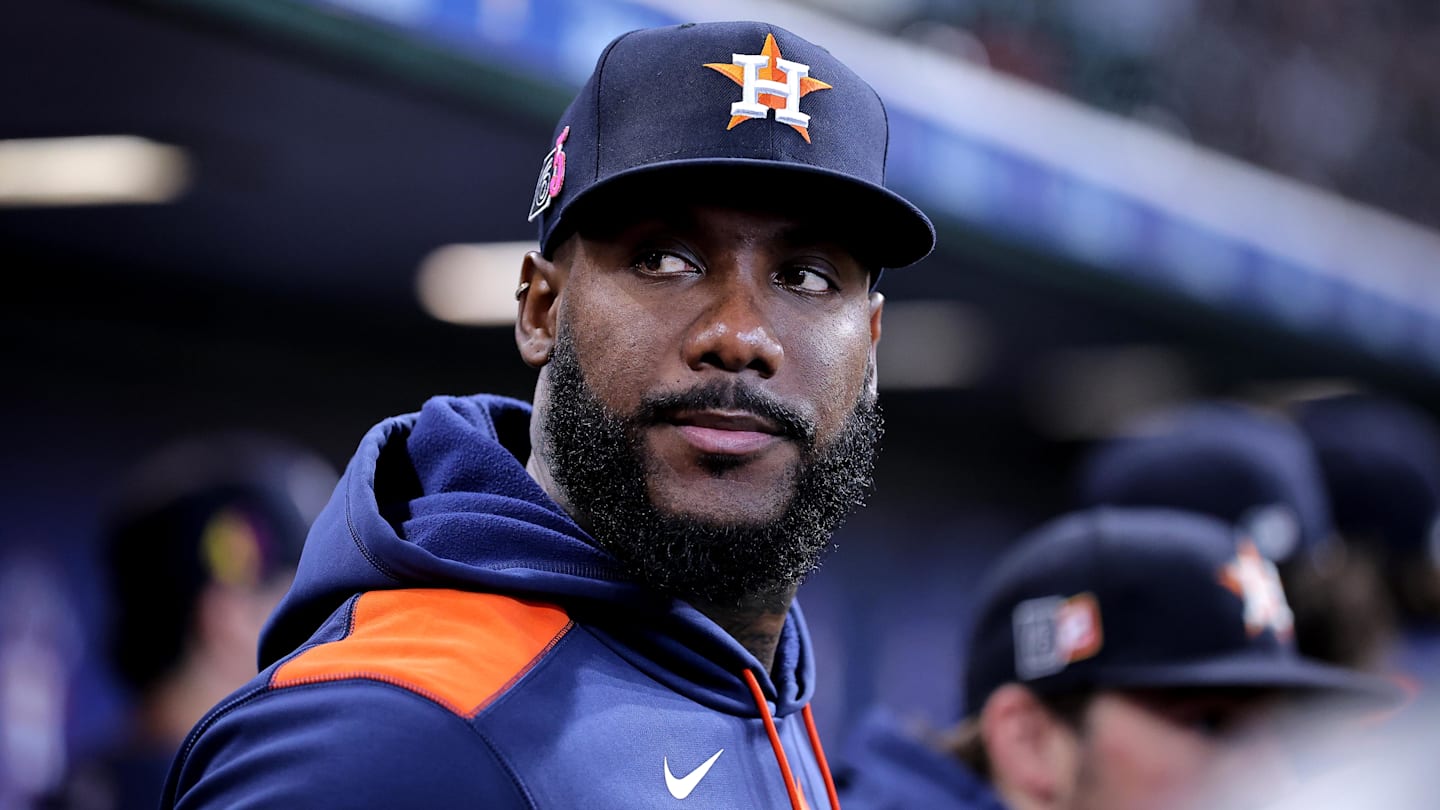 Three Arbitration-Eligible Astros Could Be Free Agents by Non-Tender Deadline