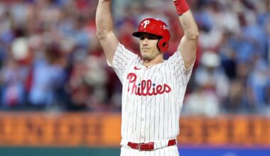 Division Series - Los Angeles Dodgers v Philadelphia Phillies - Game Two