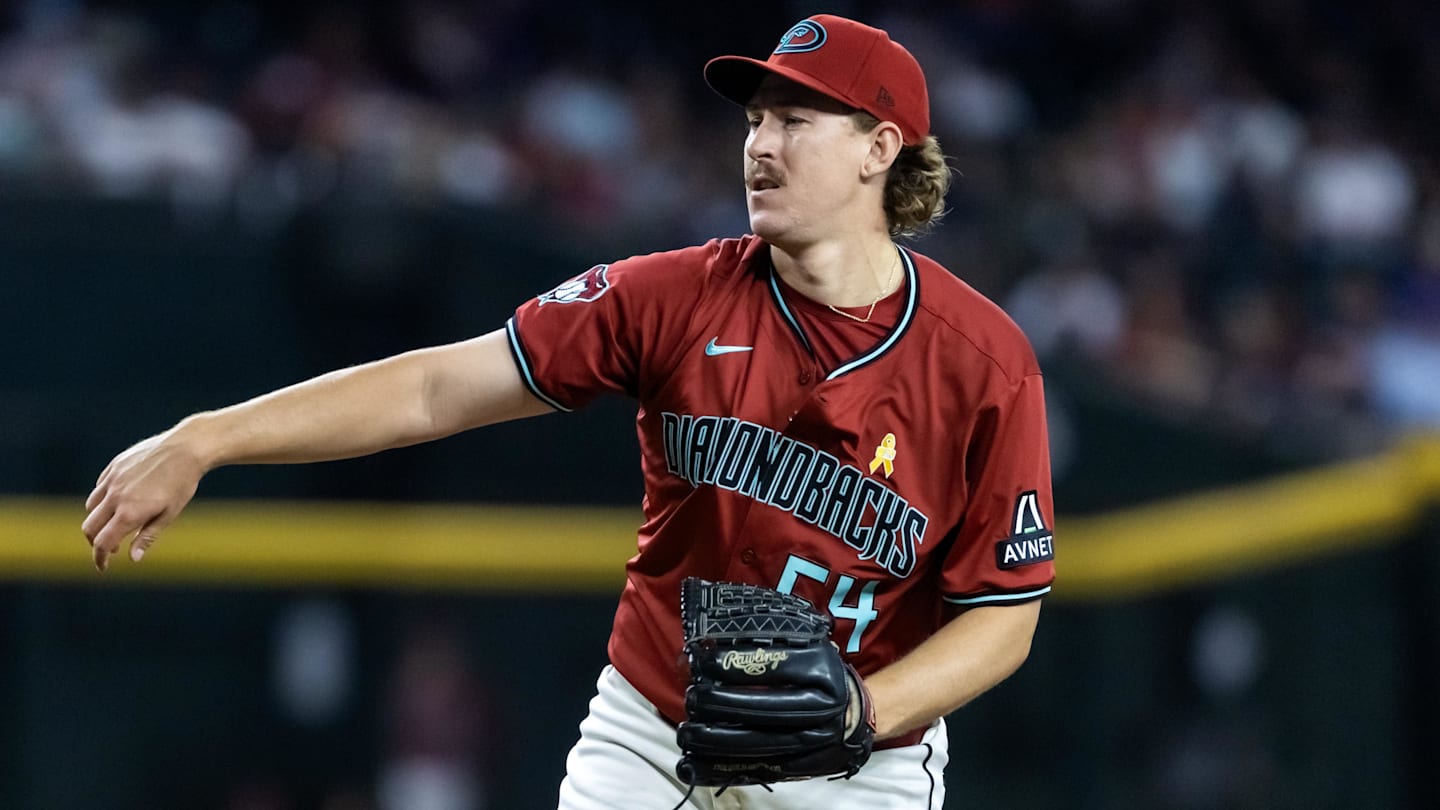 Diamondbacks Non-Tender 2 Pitchers