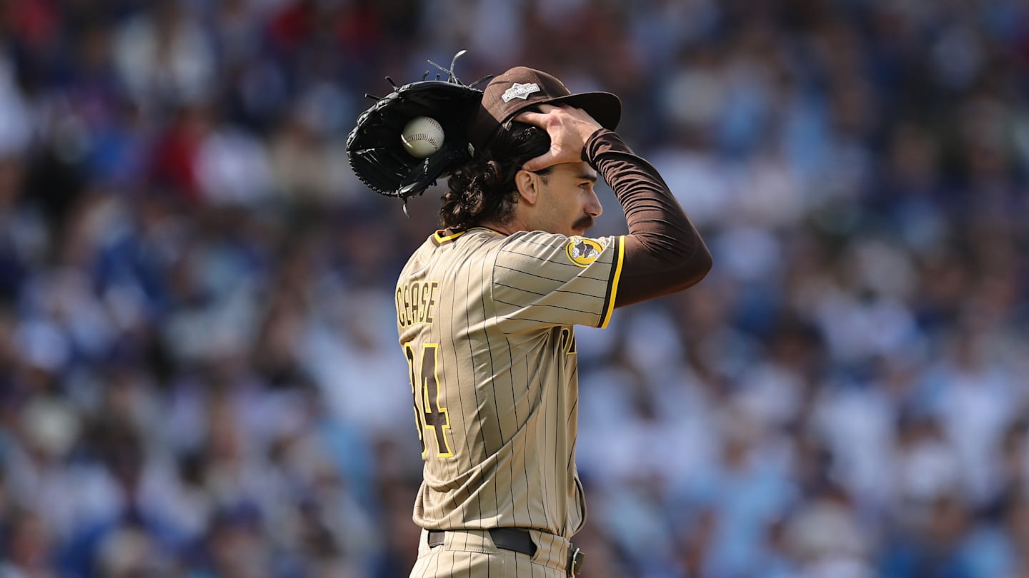 Wild Card Series - San Diego Padres v Chicago Cubs - Game Two