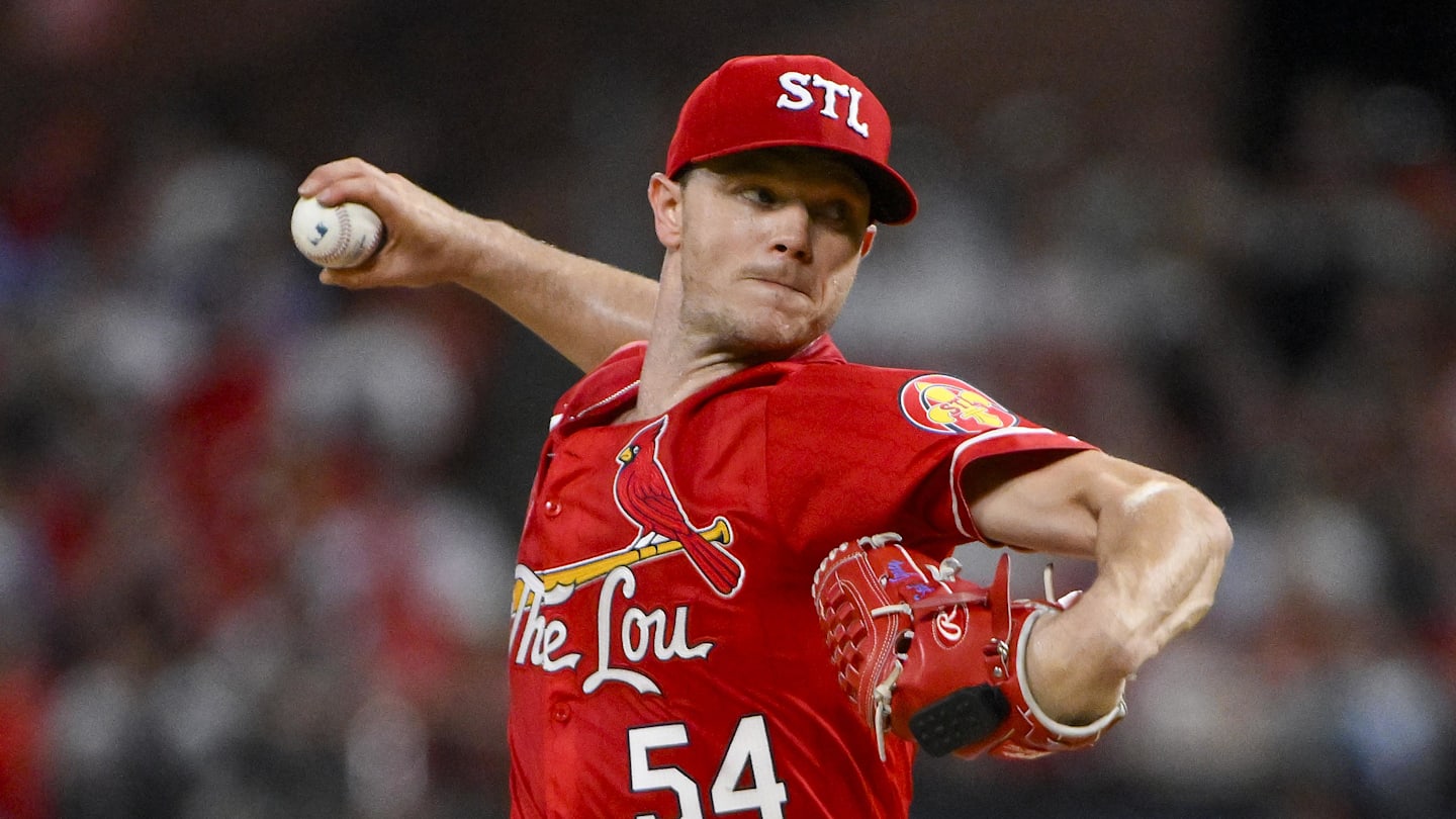 Red Sox Acquire Veteran Pitcher Sonny Gray in Trade With Cardinals