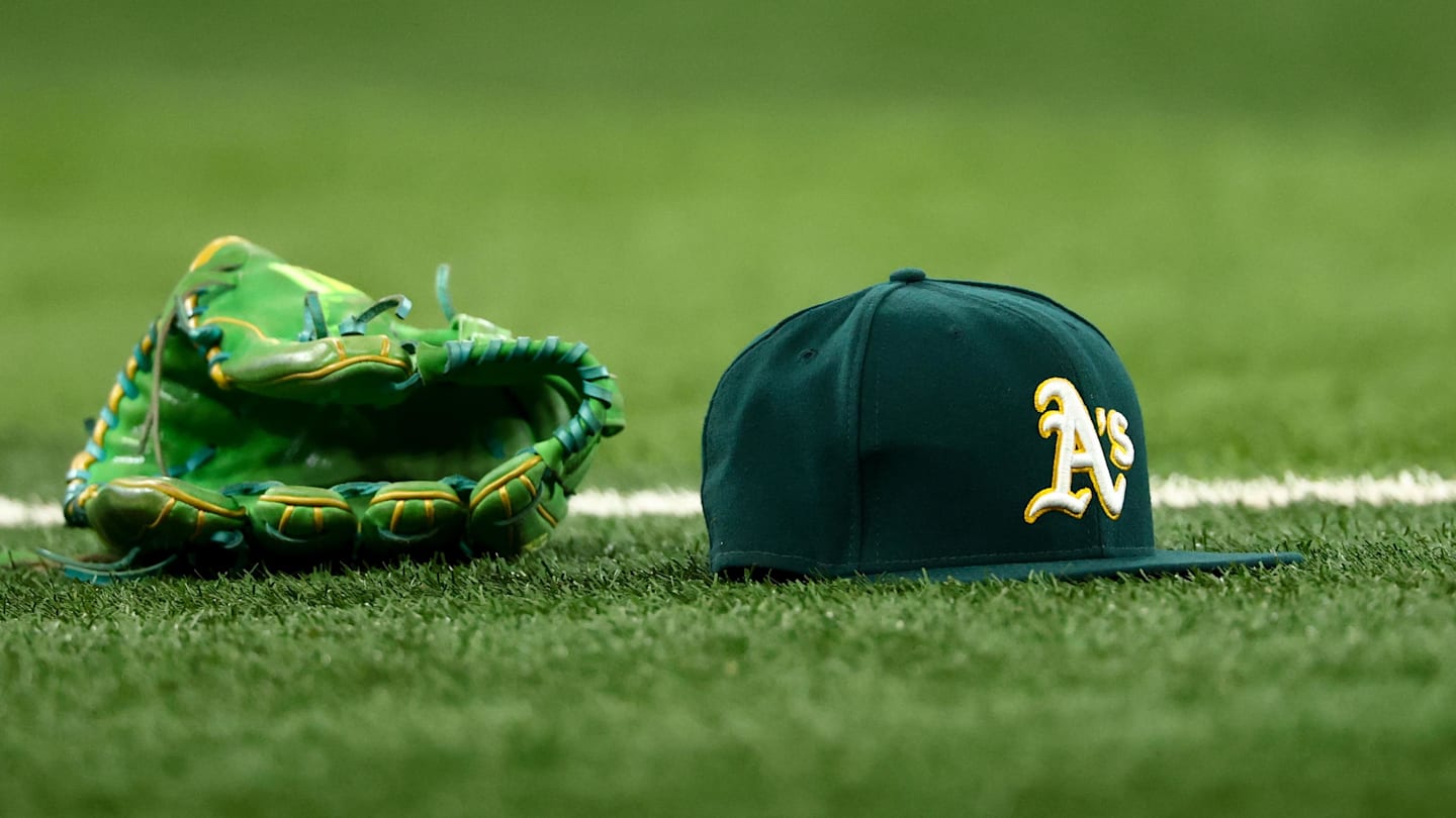 Mariners Lose 6-Year Veteran Pitcher To Athletics In Free Agency