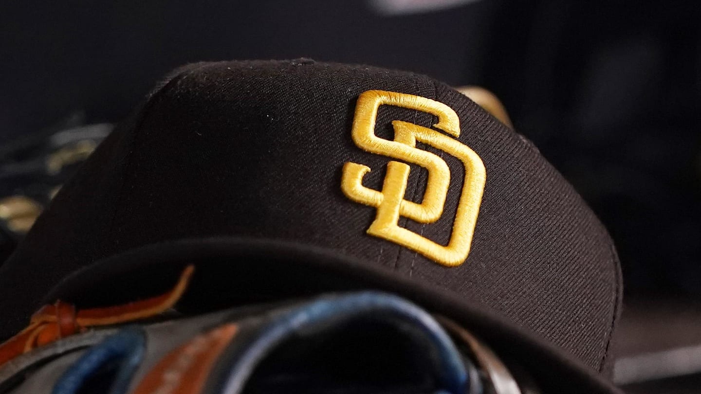 Padres' Veteran Free Agent Seen as Good Fit for Rays This Offseason