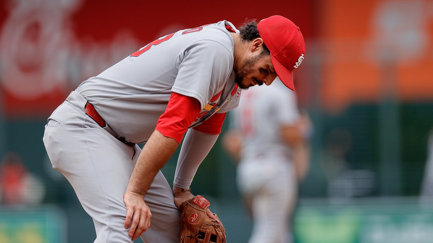 Dodgers Named Long Shot for All-Star Infielder in Potential Offseason Trade