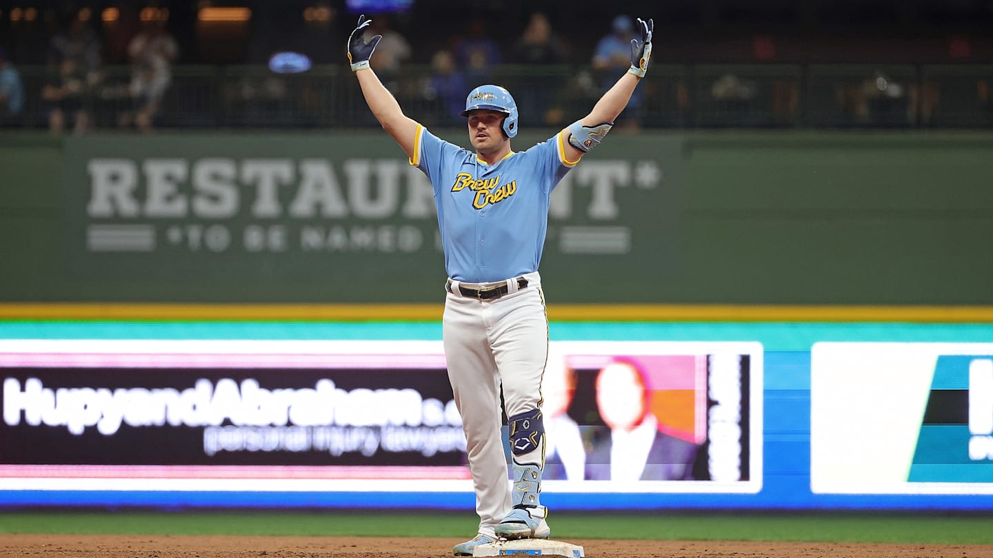 New York Yankees v Milwaukee Brewers