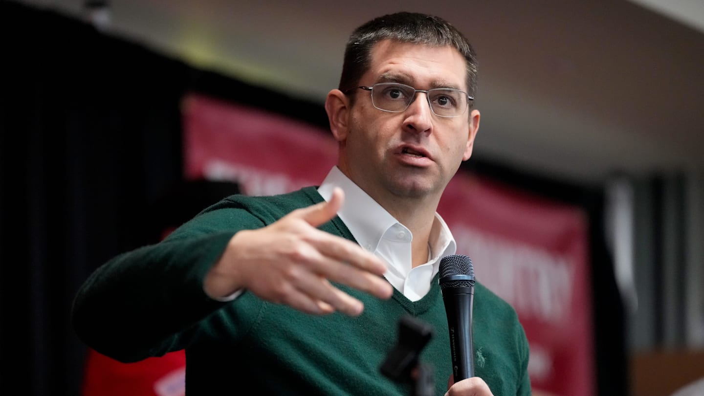 Reds president of baseball operations, Nick Krall