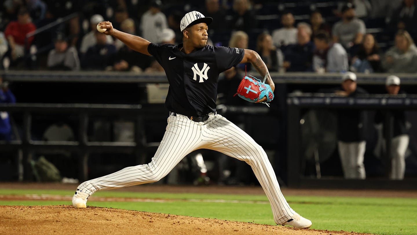 Former Cubs pitching prospect re-ups with the Yankees on a minor-league deal