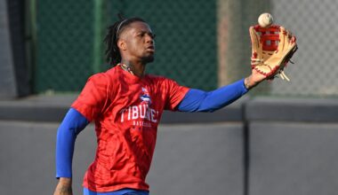 BASEBALL-VENEZUELA-TIBURONES-ACUNA