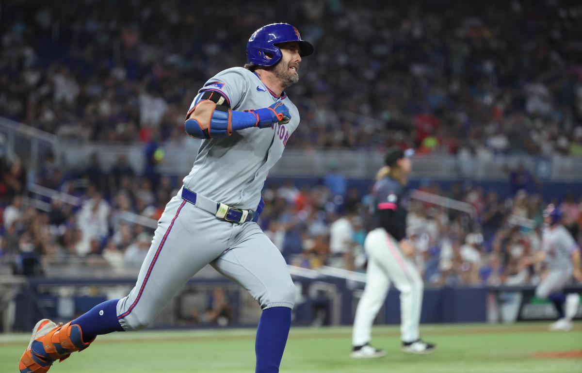 Mets' Jeff McNeil among candidates with trade interest