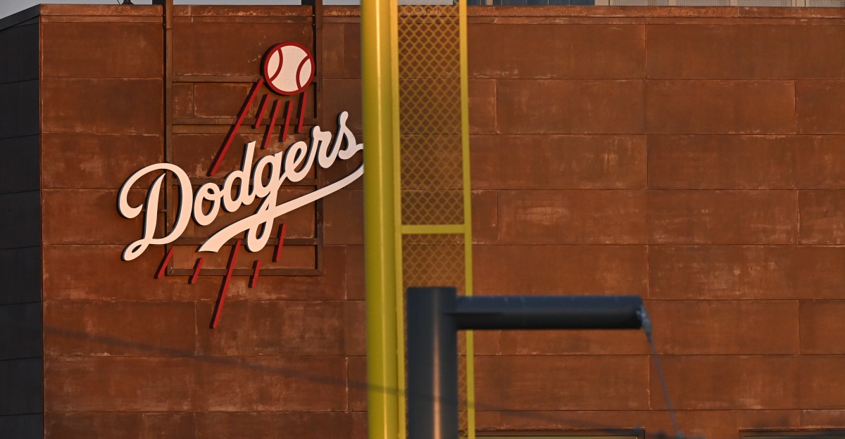 Dodgers news: 2026 spring training schedule starts February 21