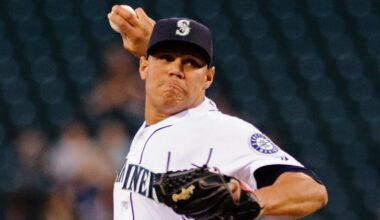 Former MLB pitcher Yoervis Medina dies at age 37