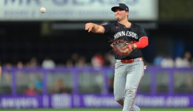 Minnesota Twins Pick Up Another Gold Glove Winner