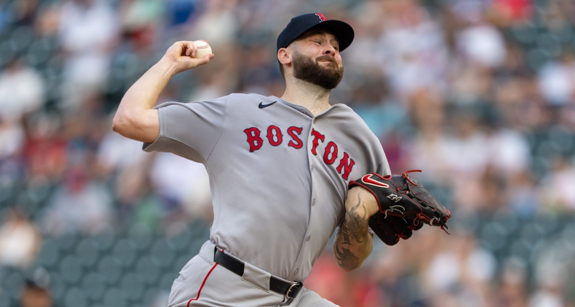 MLB Insider Predicts If Red Sox Give Lucas Giolito Qualifying Offer