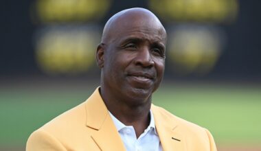 Barry Bonds, Roger Clemens among 8 players on Hall of Fame committee ballot