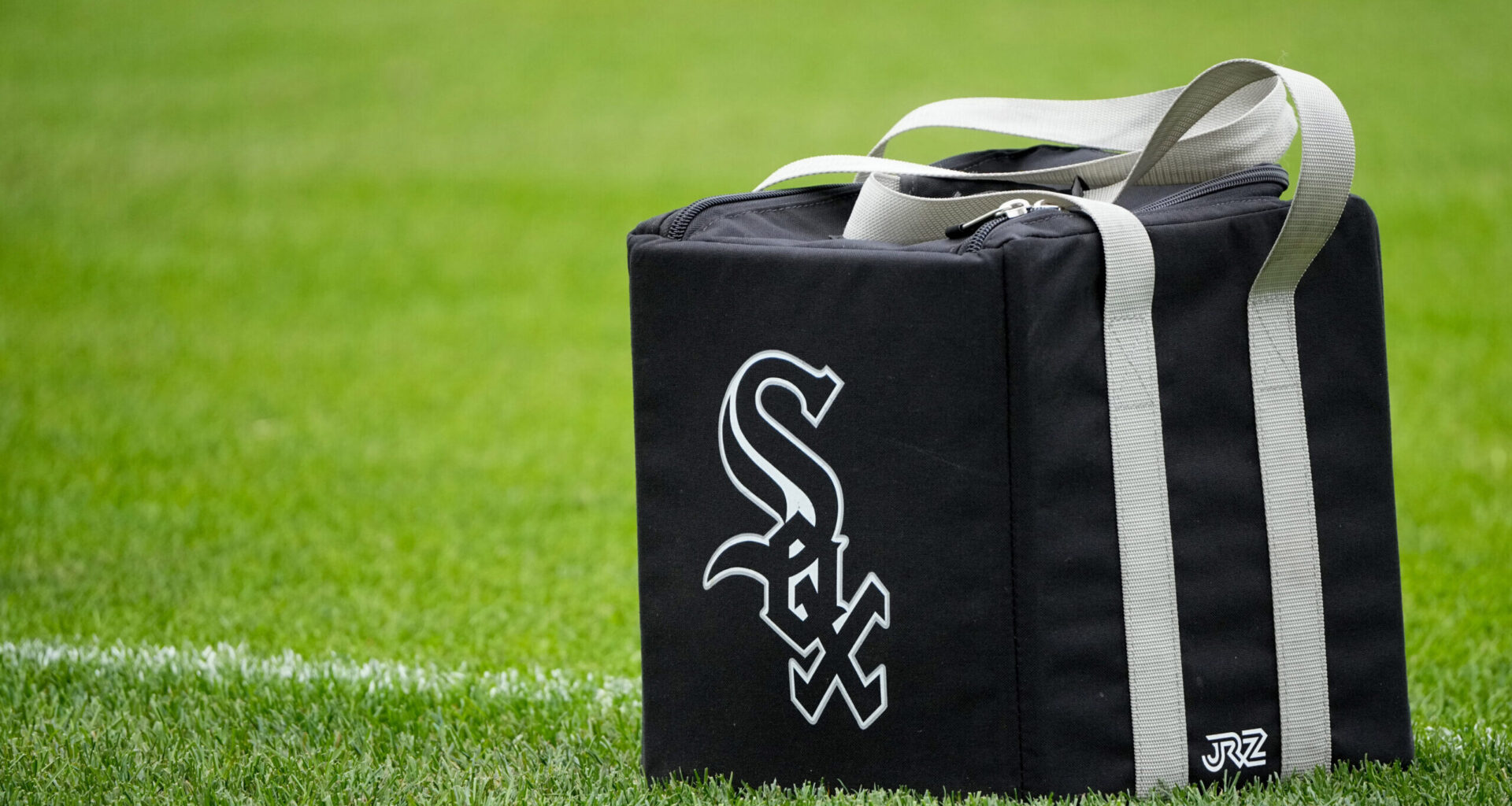 Division Rival Hires Pair of Former Twins Coaches