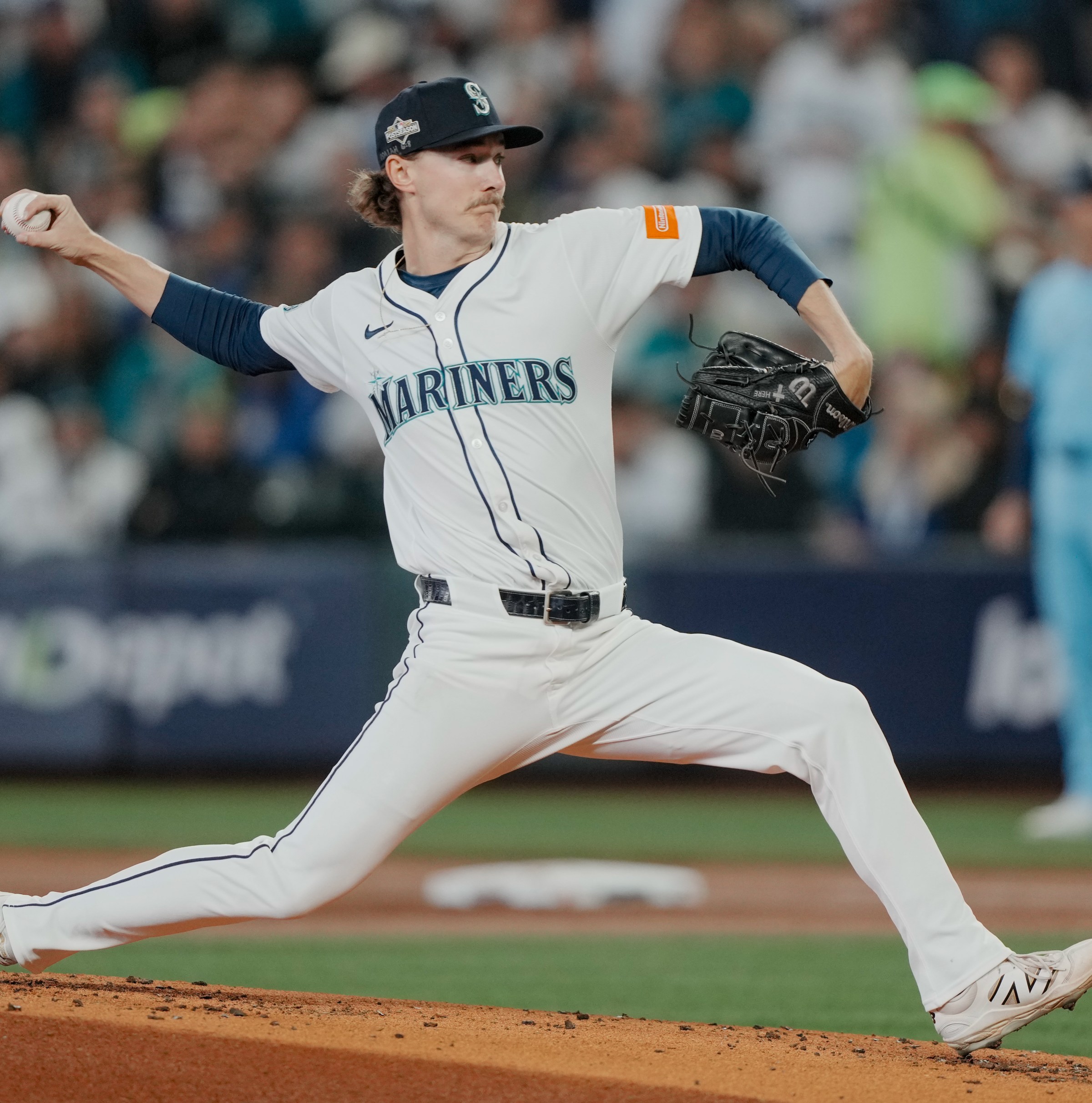 Mariners Moose Tracks, 10/31/25: Bryce Miller, Josh Naylor, and Blake Butera