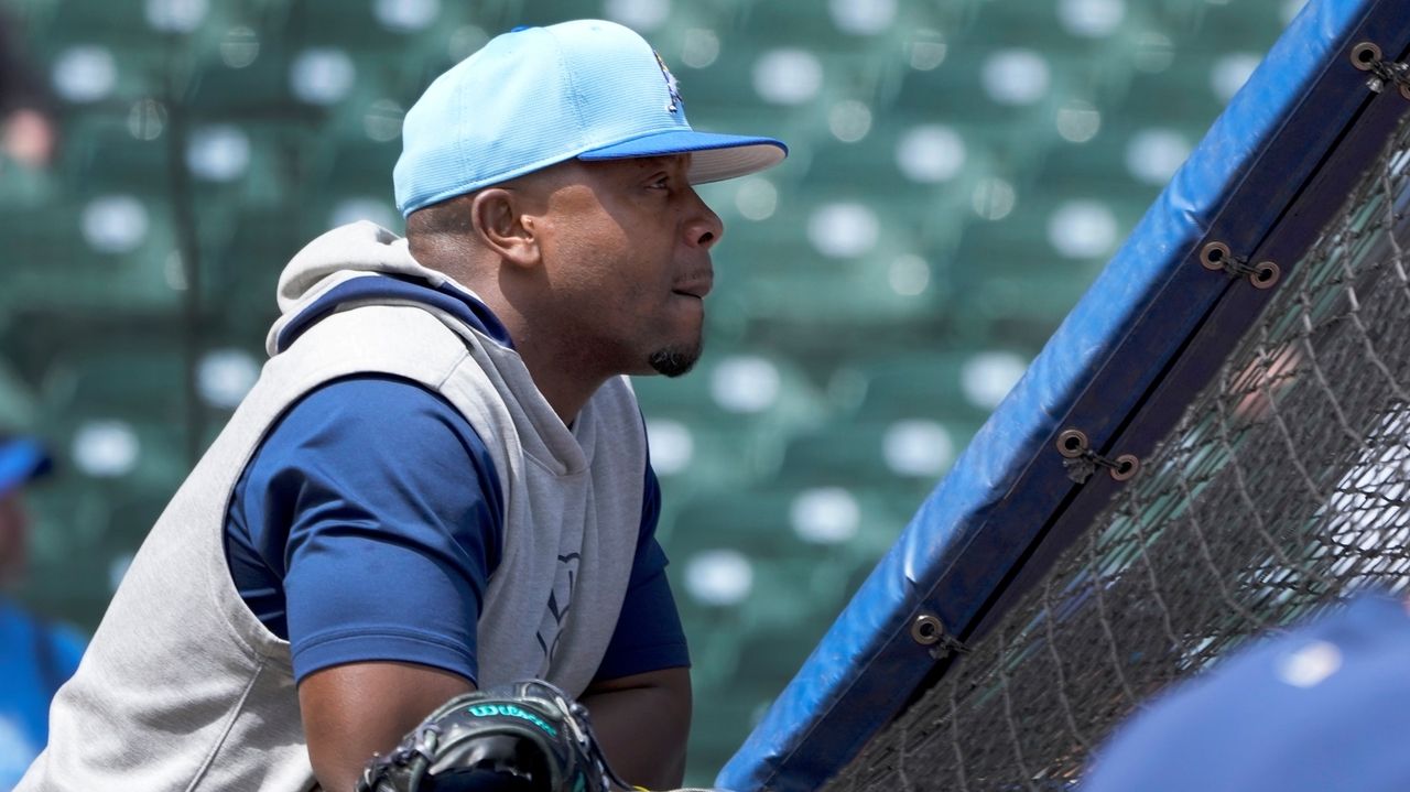 Rickie Weeks moves into new role in Brewers organization after two seasons as associate manager