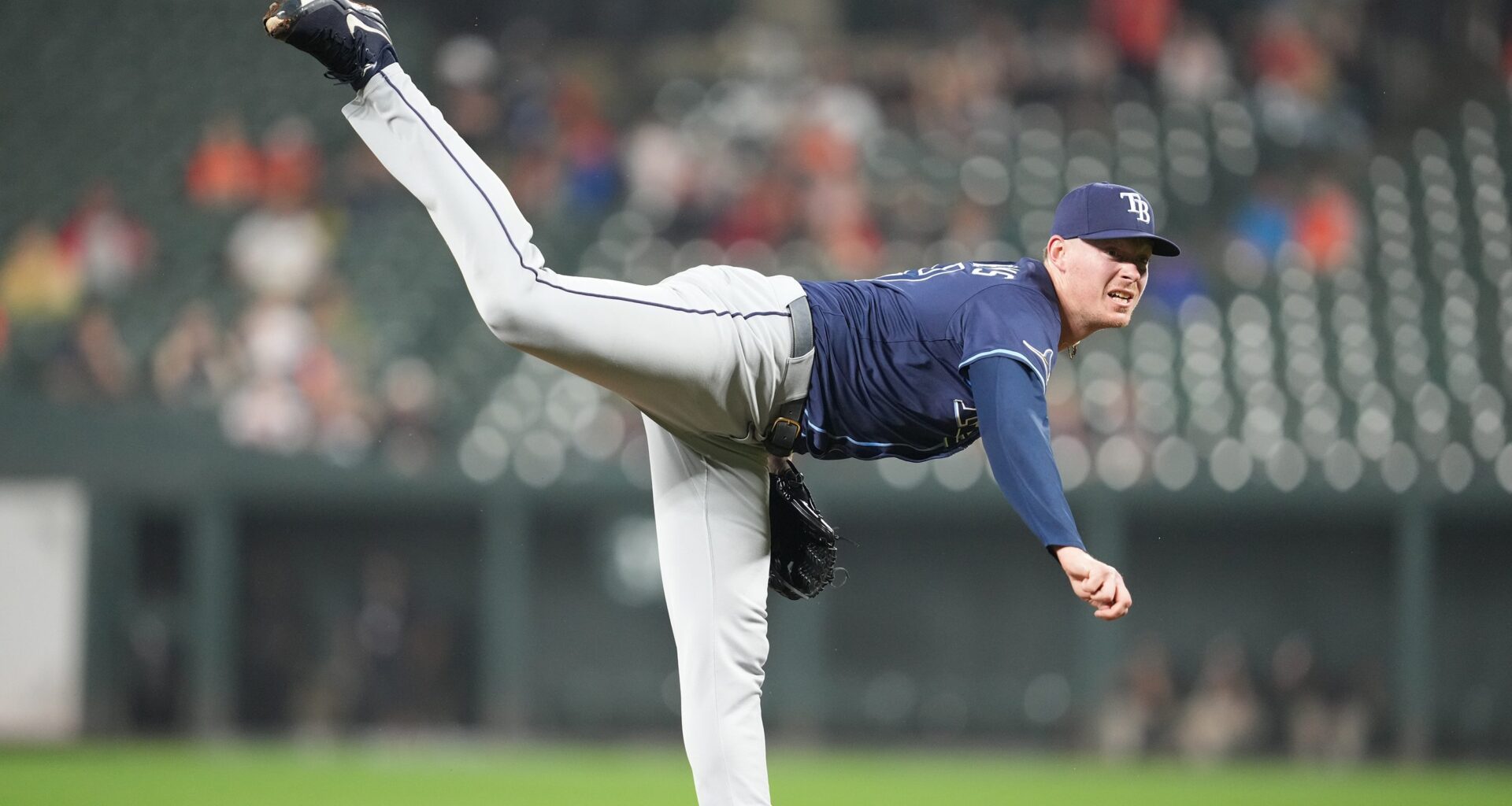 Yankees Urged to Add 90-Save Closer After Rival's Surprising Decision