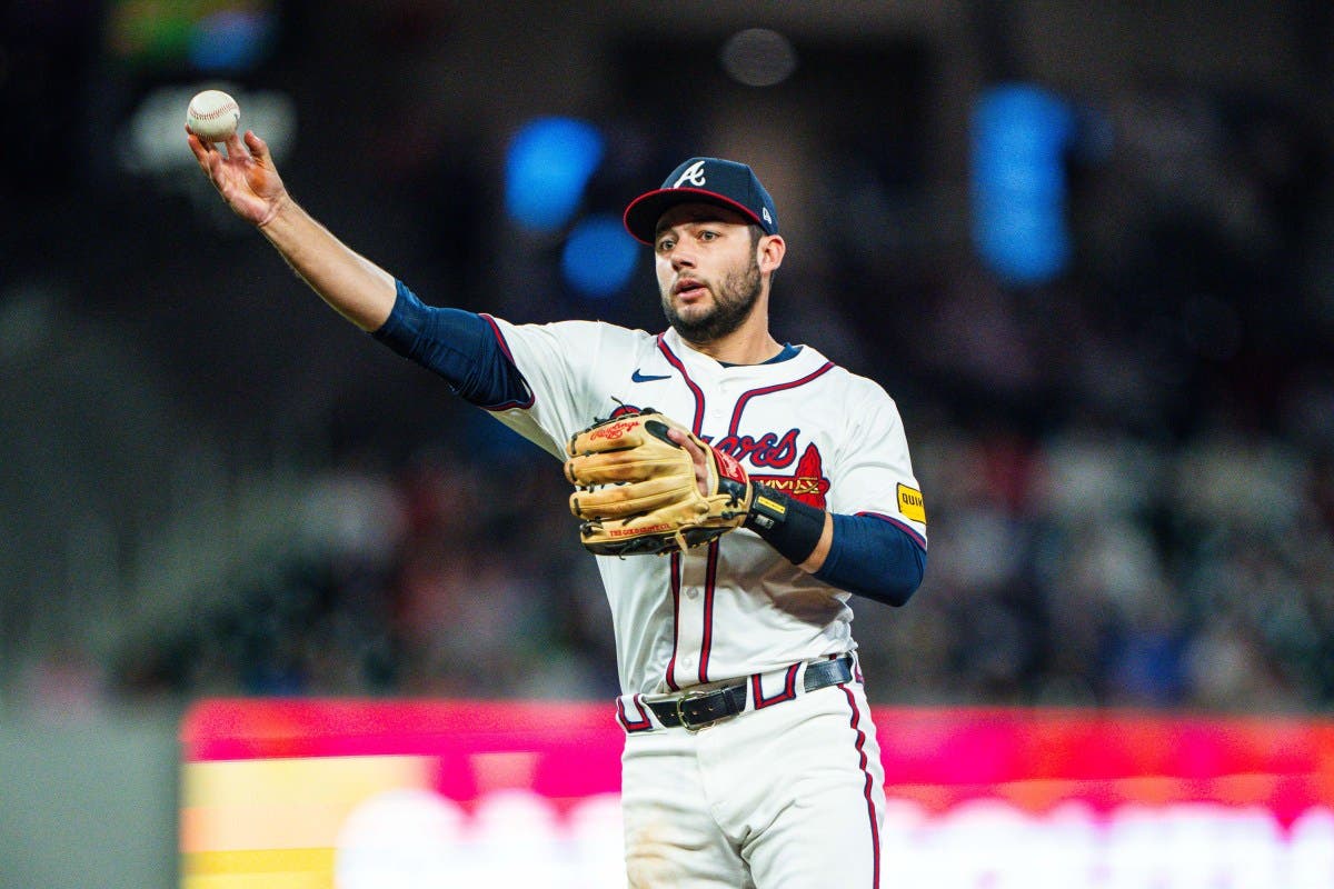Braves Lose Veteran Infielder to Free Agency After Poor Season