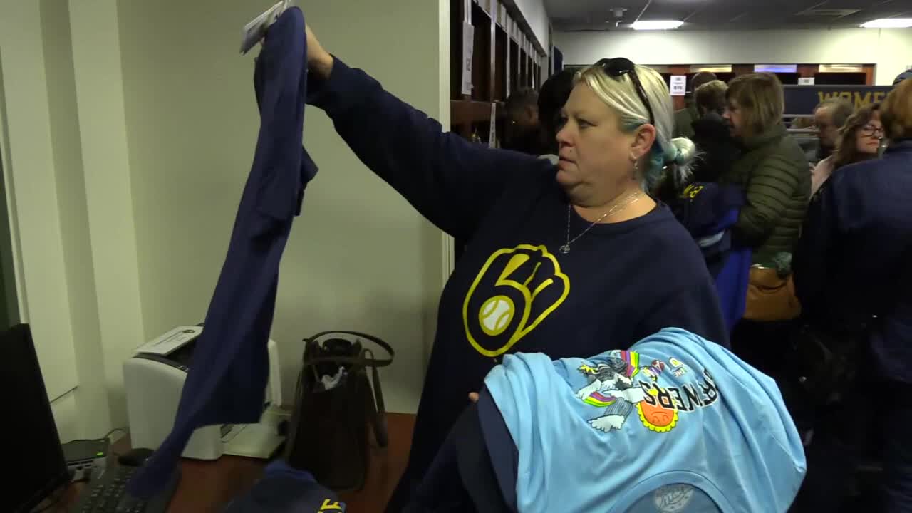 Brewers clubhouse sale set for Dec. 5-7, 2025; up to 80% off merchandise