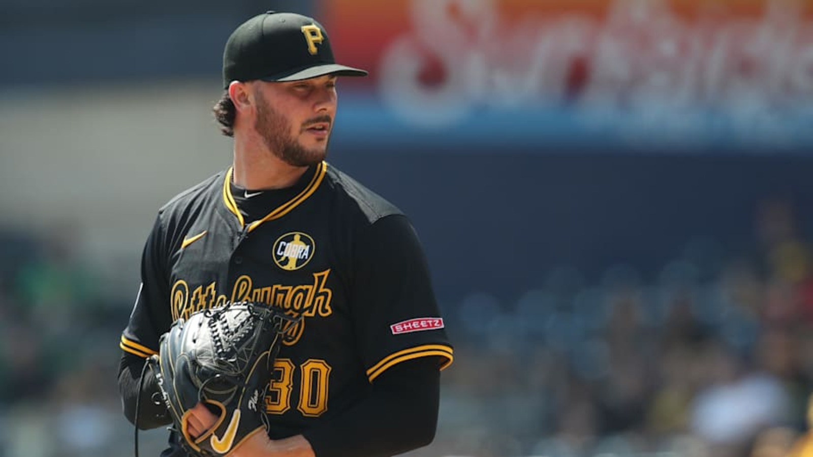 How Pirates' Paul Skenes Compares to NL Cy Young Finalists