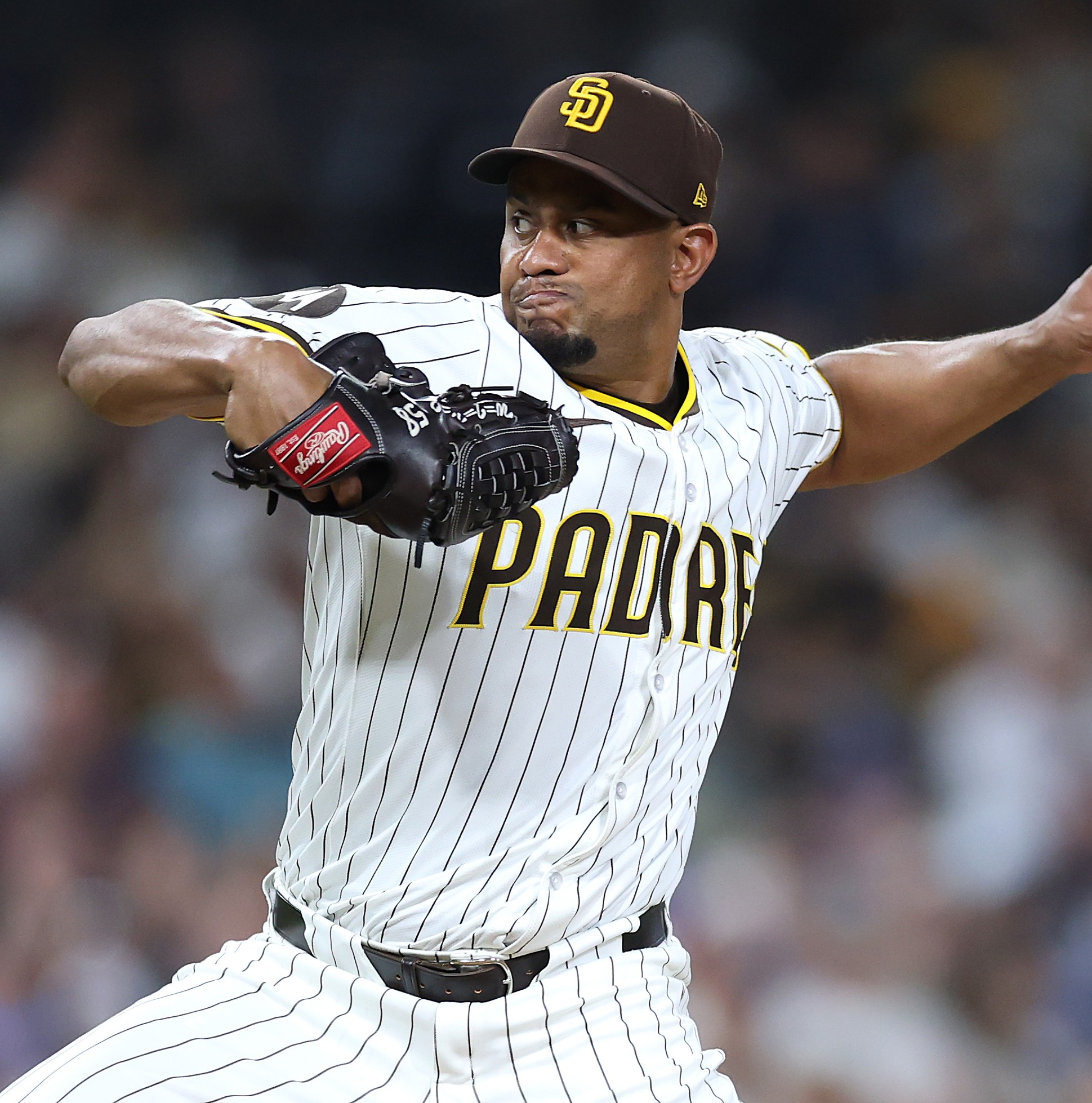 Good Morning San Diego: Still no manager, but Padres roster is changing