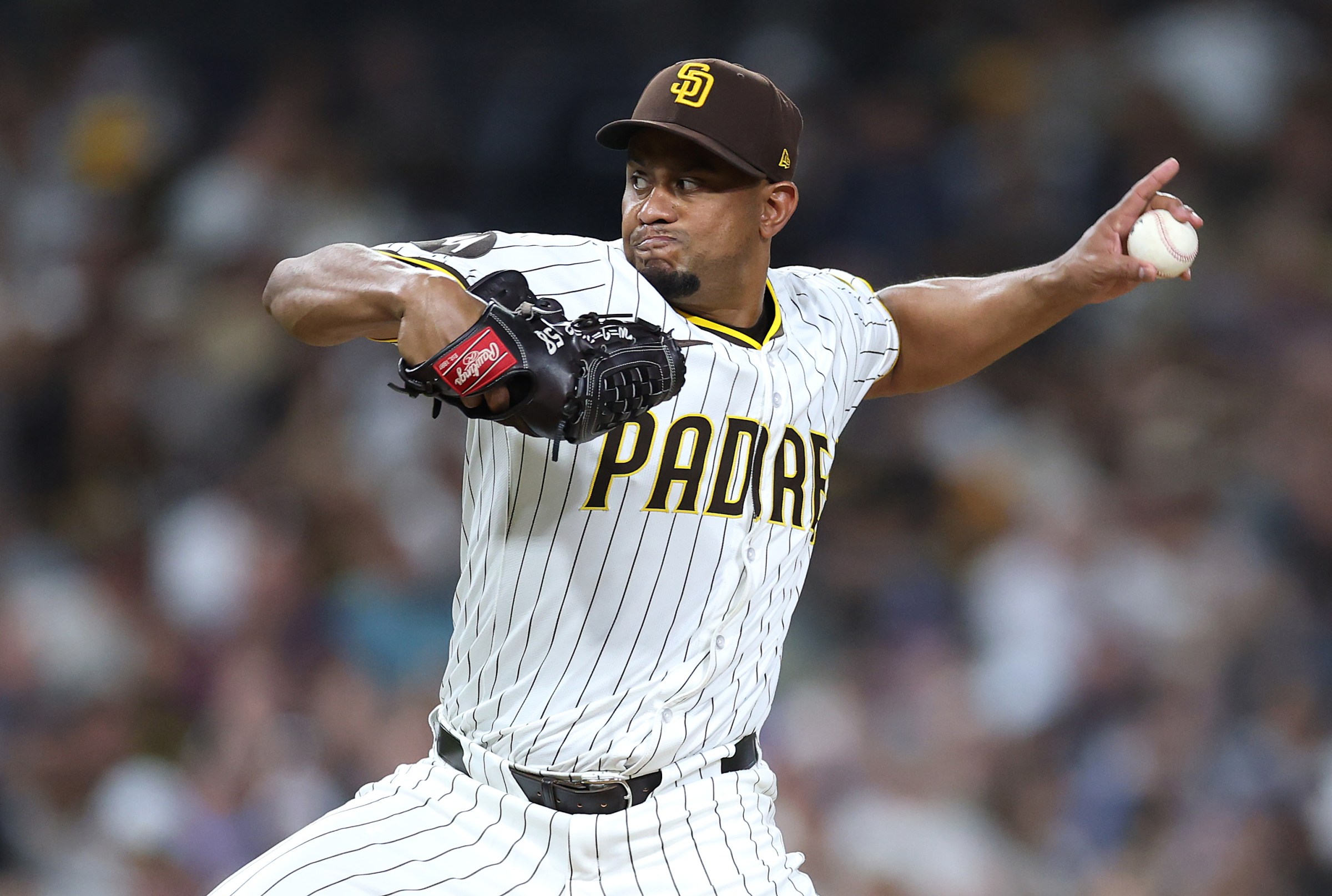 Good Morning San Diego: Still no manager, but Padres roster is changing