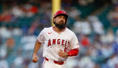 Celebrity Net Worth logo