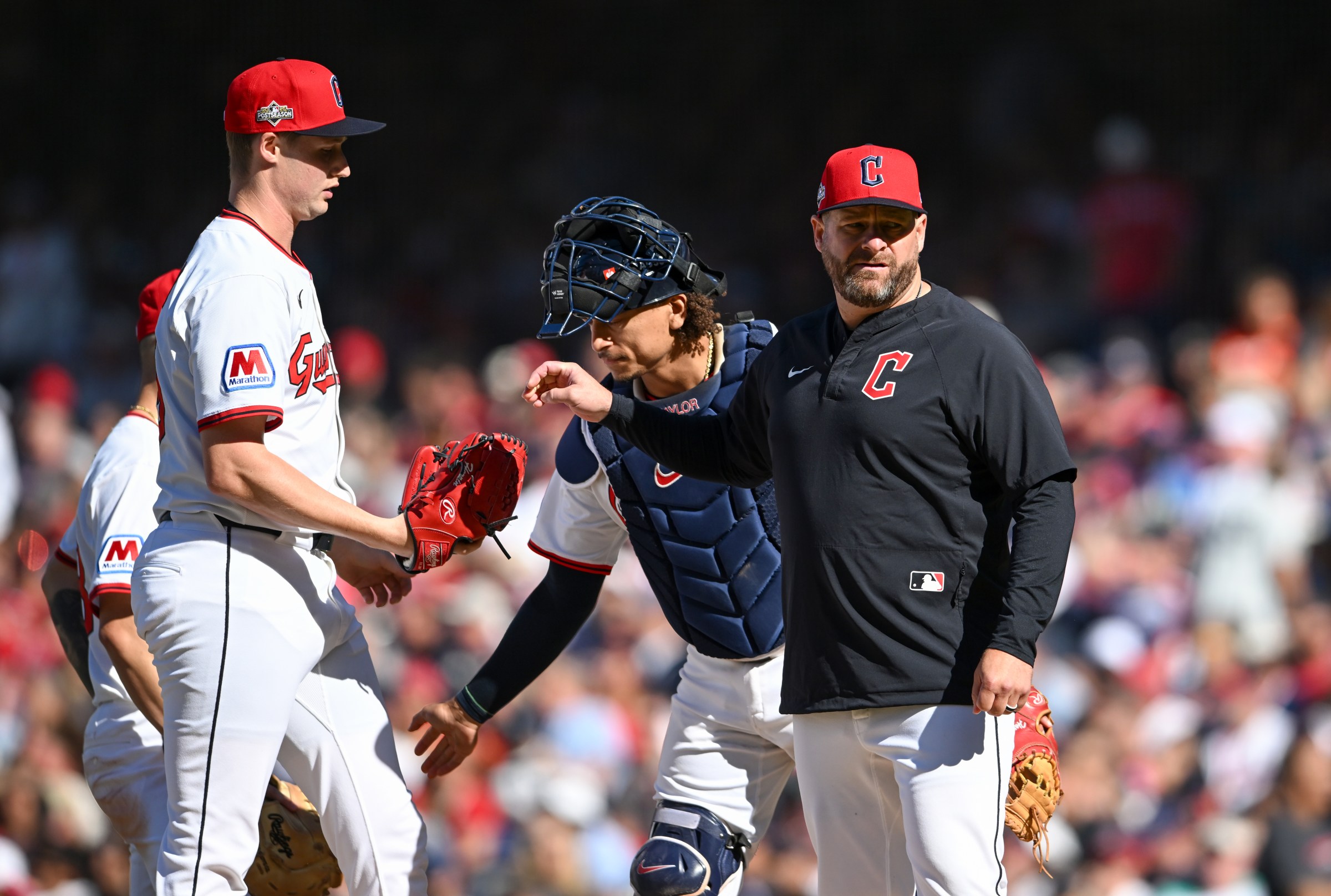 Mariners Moose Tracks, 11/12/25: Austin Nola, Stephen Vogt, and Pat Murphy