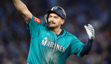 Josh Naylor re-signing with Mariners: First baseman back to Seattle on five-year deal