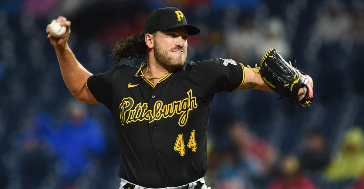 Cubs BCB After Dark: Should the Cubs sign Cody Ponce?