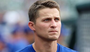 Yankees Get Trade Update On $325 Million Superstar Shortstop’s Contract