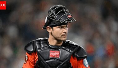 Twins add veteran catcher Alex Jackson, sending Payton Eeles to Baltimore | MLB News