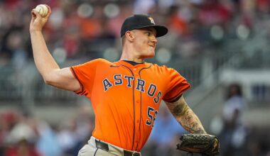 Astros Tender 11 Players Contracts While Avoiding Arbitration with Two Others