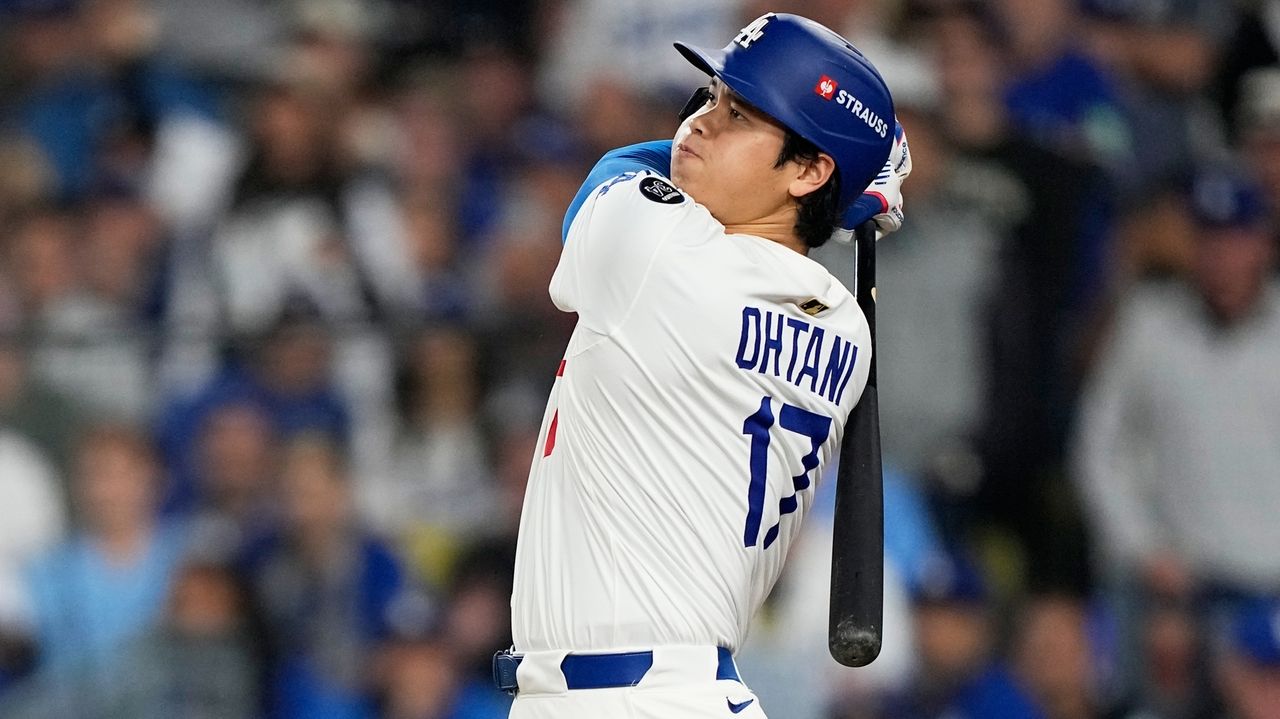 Shohei Ohtani's bat from historic 2024 season sells for $300,000 at auction