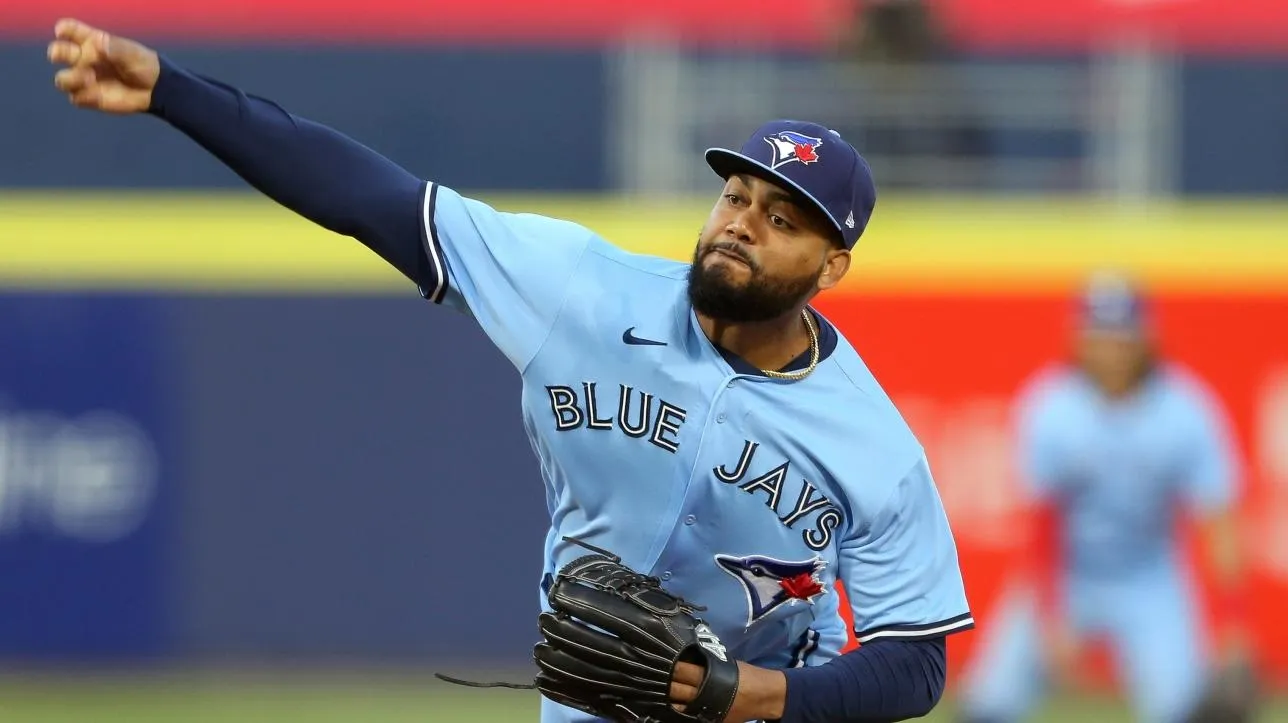 Atlanta Braves sign former Toronto Blue Jays right-hander