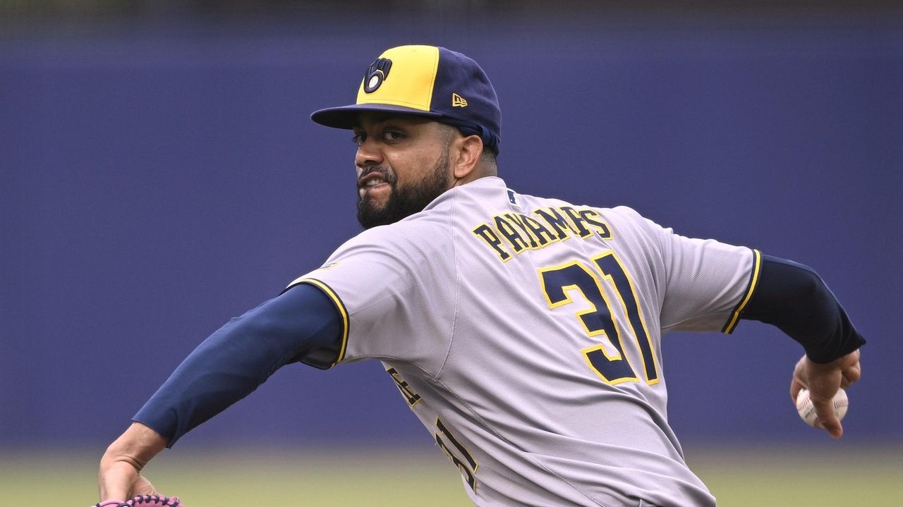 Braves and Joel Payamps agree to a 1-year, $2.25M deal after team retains closer Raisel Iglesias