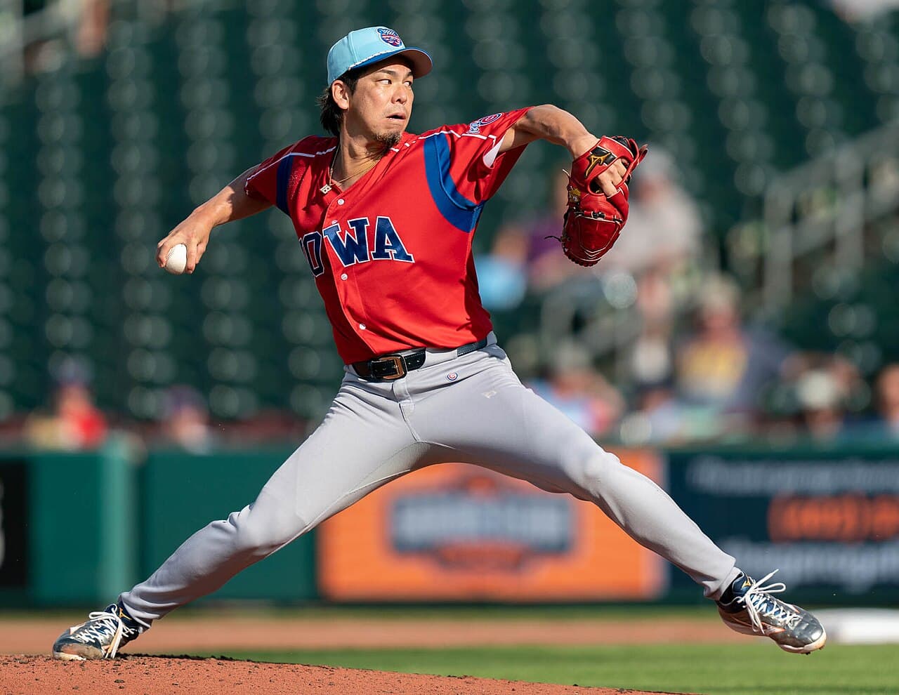 Japanese Starting Pitcher Kenta Maeda Returns to NPB and Signs with Rakuten Golden Eagles on Two-Year Contract