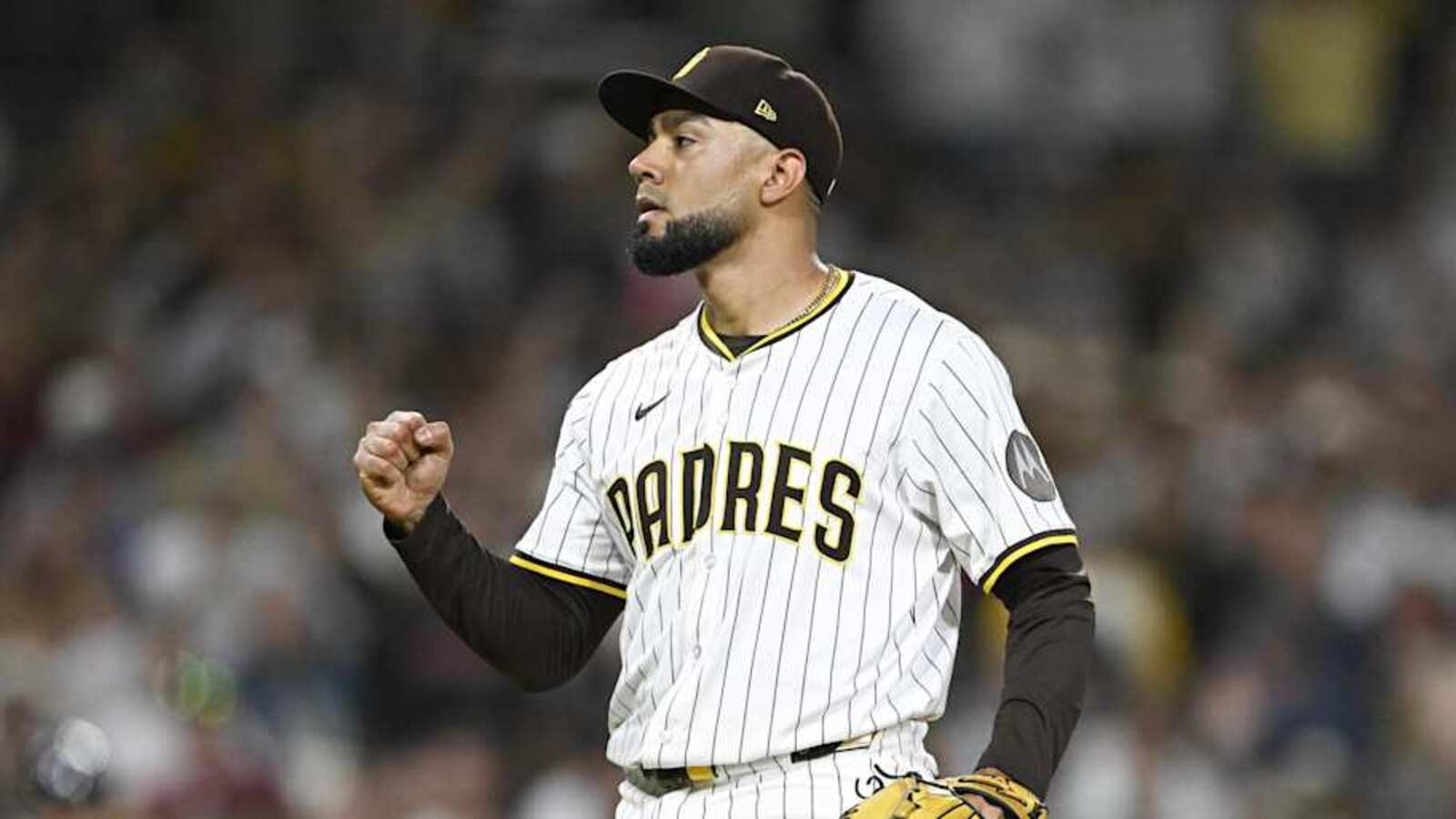 Padres' Robert Suarez Predicted to End Free Agency With $60 Million Deal