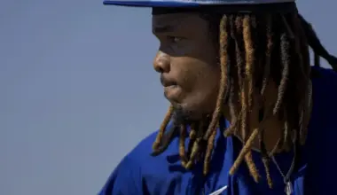 New York Yankees sign former Toronto Blue Jays shortstop turned pitcher