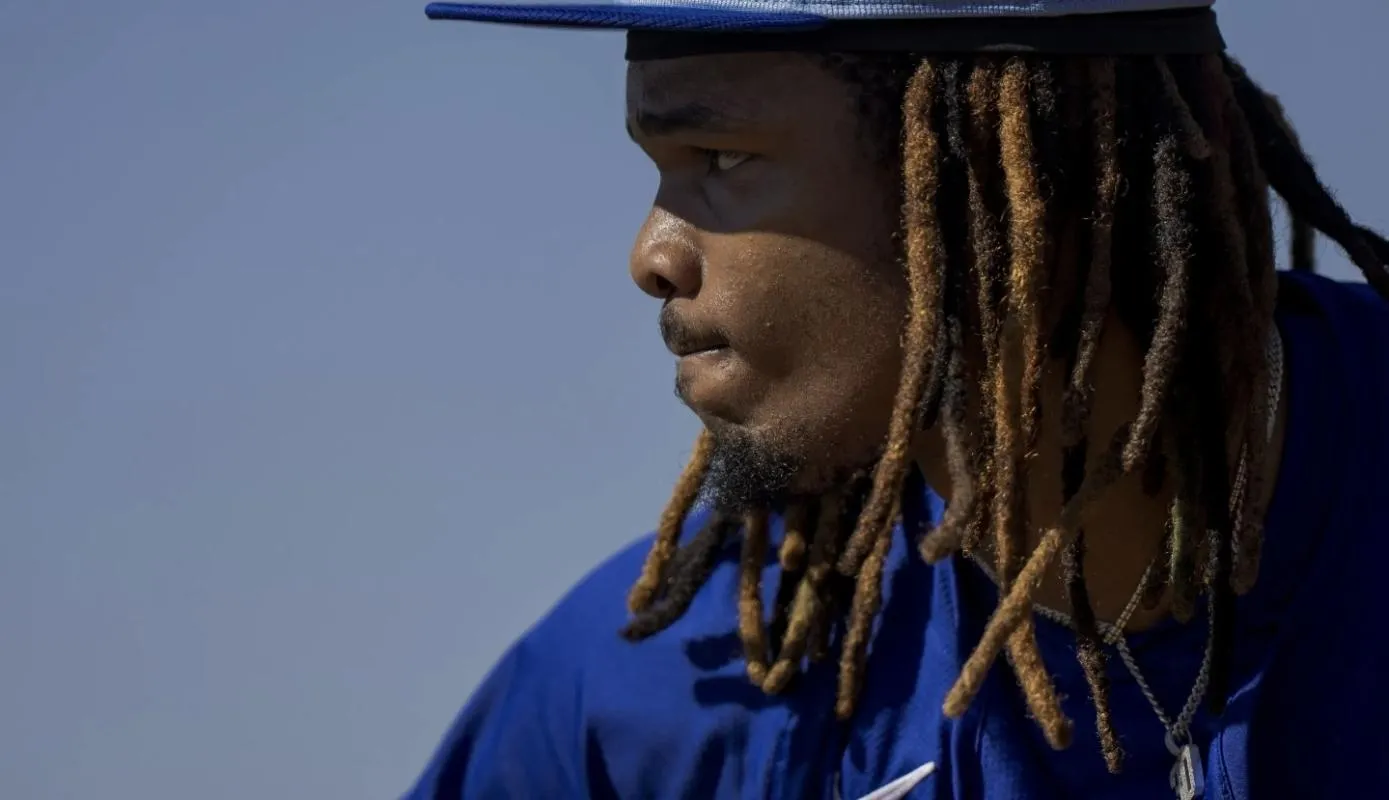 New York Yankees sign former Toronto Blue Jays shortstop turned pitcher