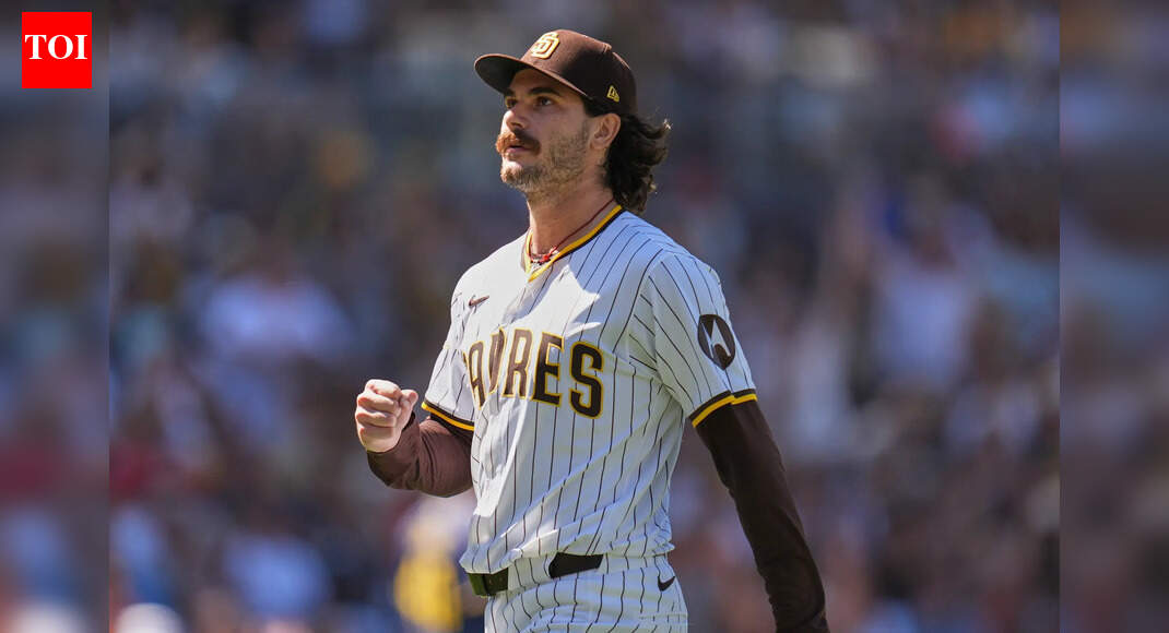 Former Toronto Blue Jays superstar lauds franchise ownership after landmark $210 million Dylan Cease Signing | MLB News