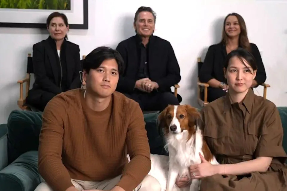 MLB/X Shohei Ohtani, his dog Decoy, Mamiko Tanaka