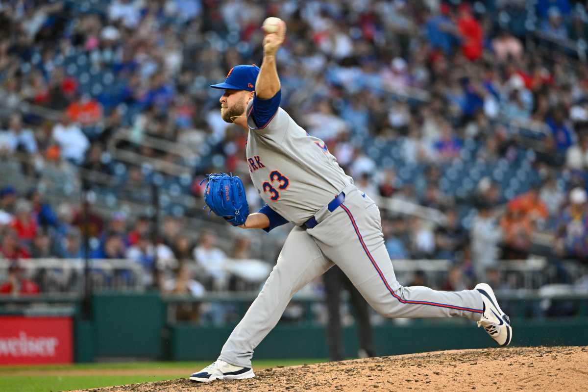 Mets make flurry of roster moves: Latest on Brooks Raley, AJ Minter, more