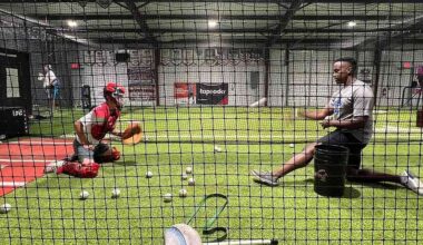 Former Texas Rangers player brings baseball camp to Texarkana