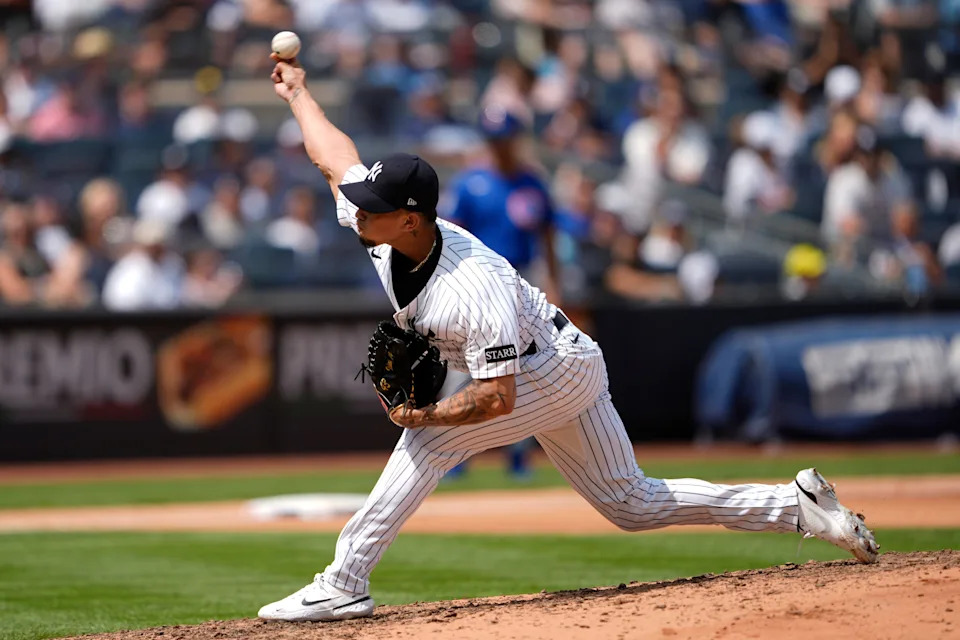 Jul 12, 2025; Bronx, New York, USA; New York Yankees pitcher Jonathan Loaisiga (43) delivers a pitch against the Chicago Cubs during the seventh inning at Yankee Stadium. Mandatory Credit: Gregory Fisher-Imagn Images