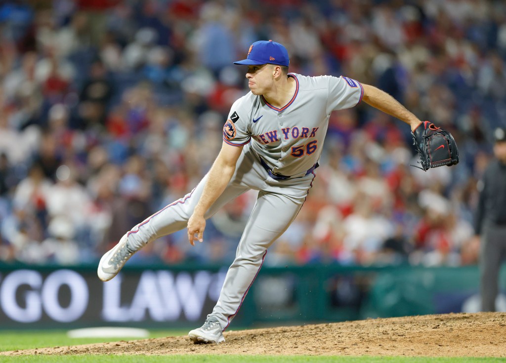 Ryan Helsley #56 of the New York Mets throws a pitch.