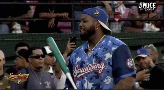 Blue Jays Vladimir Guerrero Jr put on a show at Don Eladios Saucegiving Home Run Derby